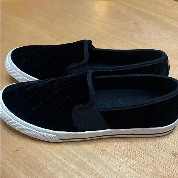 Lauren Ralph Lauren Black Velvet Slip-On Sneakers with White Soles - Picture 4 of 12